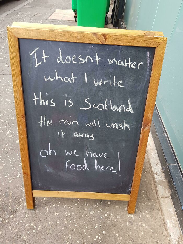 89 Chaotic Signs Spotted In The Wild That Made People Question Reality 89 Chaotic Signs Spotted In The Wild That Made People Question Reality