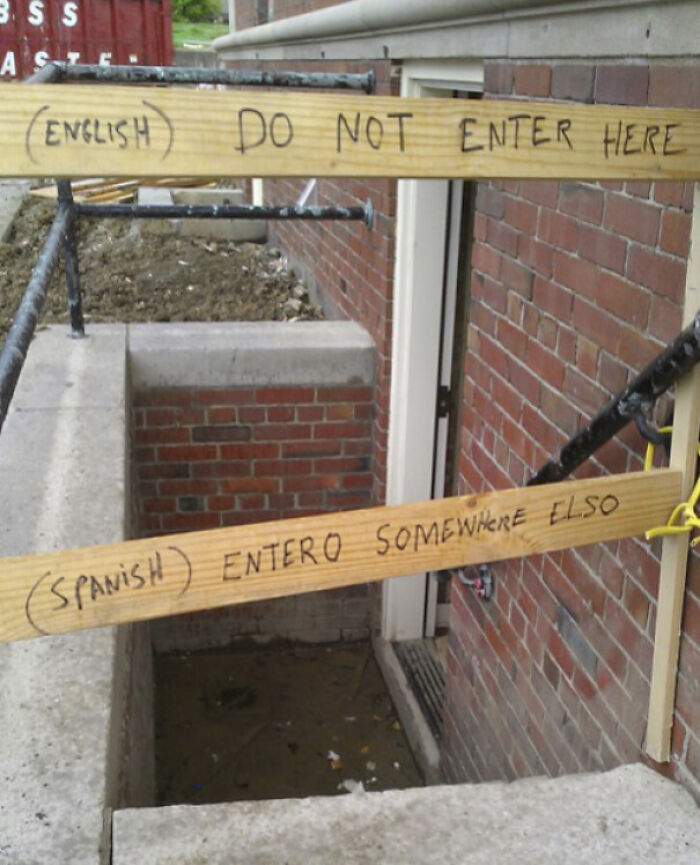 89 Chaotic Signs Spotted In The Wild That Made People Question Reality 89 Chaotic Signs Spotted In The Wild That Made People Question Reality