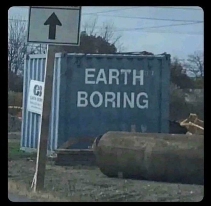 89 Chaotic Signs Spotted In The Wild That Made People Question Reality 89 Chaotic Signs Spotted In The Wild That Made People Question Reality