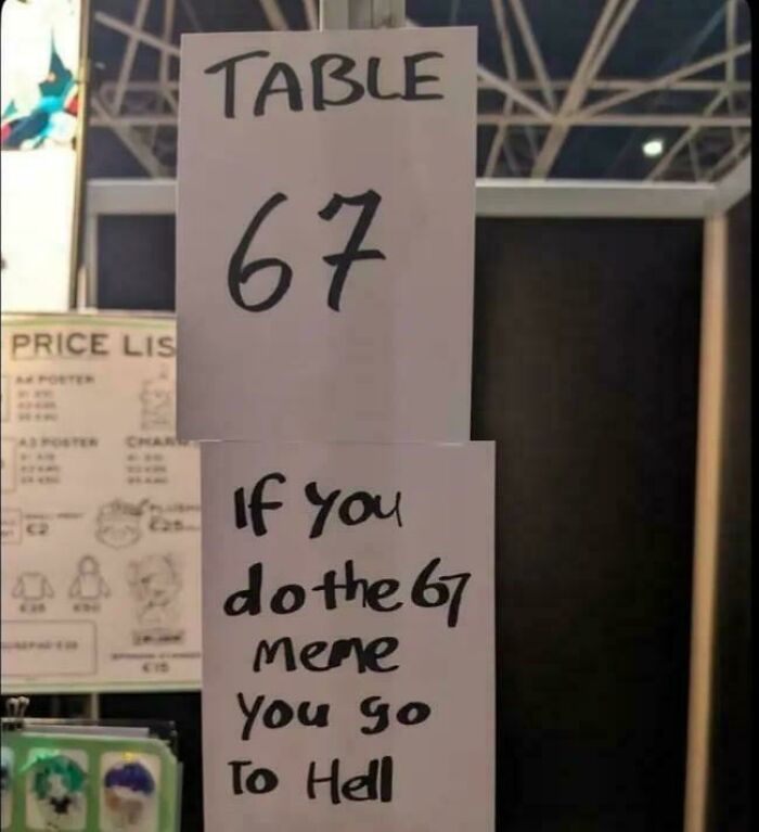 89 Chaotic Signs Spotted In The Wild That Made People Question Reality 89 Chaotic Signs Spotted In The Wild That Made People Question Reality