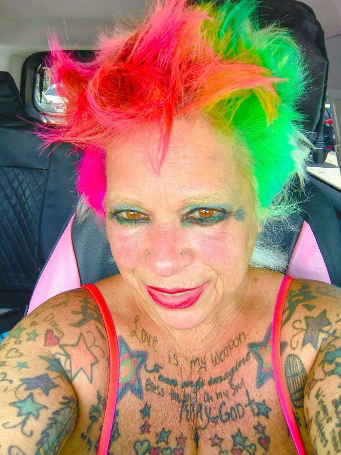 All It Took Was One Bad Hair Day For These 77 People To Go Viral On The Internet All It Took Was One Bad Hair Day For These 77 People To Go Viral On The Internet