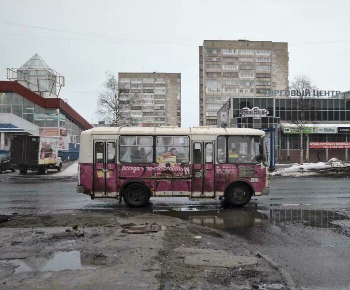 71 Urban Landscapes So Bleak They Look Like Humanity Gave Up Halfway Through (New Pics)
