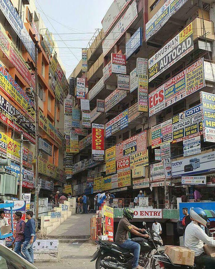71 Urban Landscapes So Bleak They Look Like Humanity Gave Up Halfway Through (New Pics)