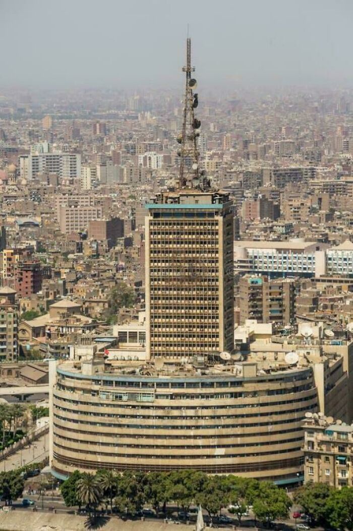 71 Urban Landscapes So Bleak They Look Like Humanity Gave Up Halfway Through (New Pics)