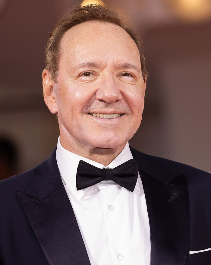 32 Hollywood Secrets That Might Change The Way You Look At Some Famous Faces