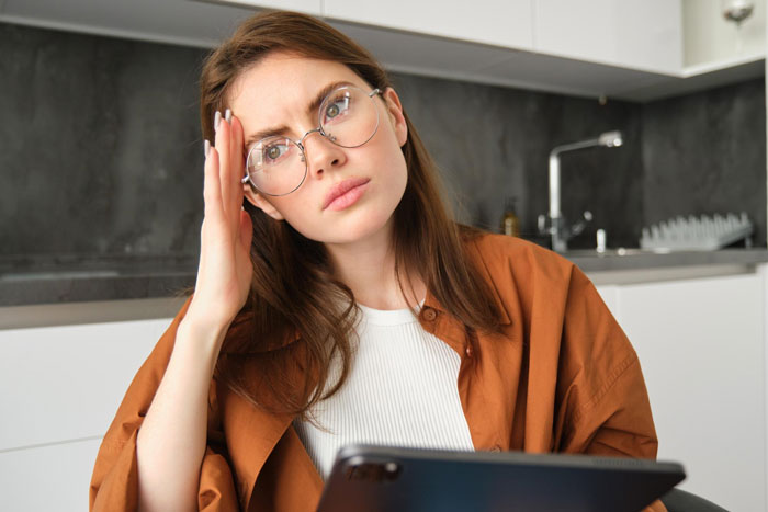Woman With Traumatic Past Tries To Ruin Daughter’s Finances, But She Won’t Back Down Woman With Traumatic Past Tries To Ruin Daughter’s Finances, But She Won’t Back Down