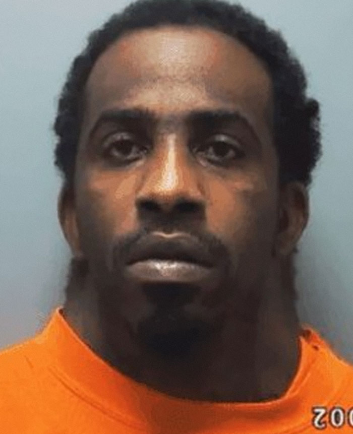 Here’s What Florida “Wide Neck” Man Is Up To Today, 8 Years After His Mugshot Went Viral Here’s What Florida “Wide Neck” Man Is Up To Today, 8 Years After His Mugshot Went Viral
