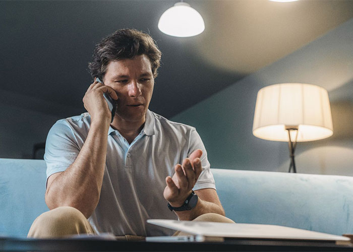 Man Finds Out His Wife Was Cheating When The Police Come To Rule Him Out As A Suspect In A Crime Man Finds Out His Wife Was Cheating When The Police Come To Rule Him Out As A Suspect In A Crime