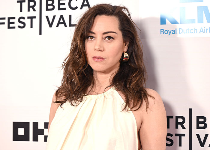 Aubrey Plaza’s Story About Director’s Request During Her Intimate Scene With Robert De Niro Is Going Viral Again Aubrey Plaza’s Story About Director’s Request During Her Intimate Scene With Robert De Niro Is Going Viral Again