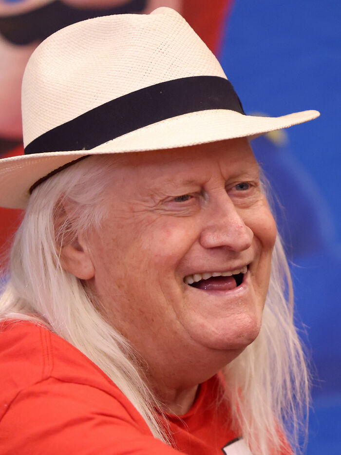 Celebrity Birthdays Today, September 17, 2026 Celebrity Birthdays Today, September 17, 2026
