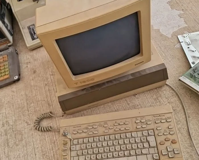 89 ’80s Gadgets That Might Unlock Memories You Haven’t Thought About In Decades 89 ’80s Gadgets That Might Unlock Memories You Haven’t Thought About In Decades