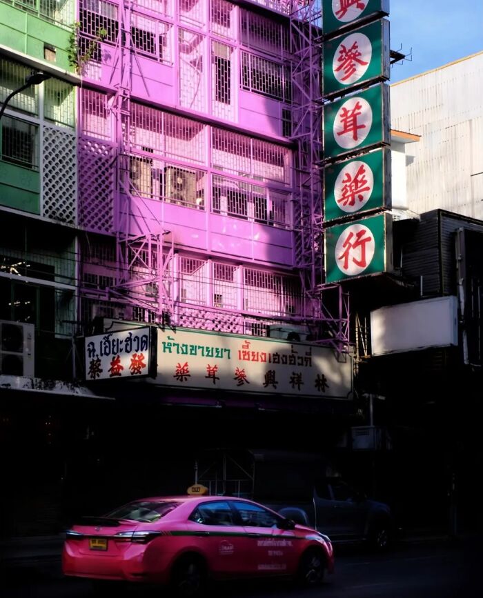 The Art Of Noticing Everyday Life Without Being Seen By This Indonesian Photographer (52 Pics) The Art Of Noticing Everyday Life Without Being Seen By This Indonesian Photographer (52 Pics)