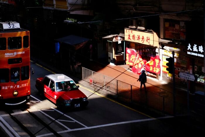 The Art Of Noticing Everyday Life Without Being Seen By This Indonesian Photographer (52 Pics) The Art Of Noticing Everyday Life Without Being Seen By This Indonesian Photographer (52 Pics)