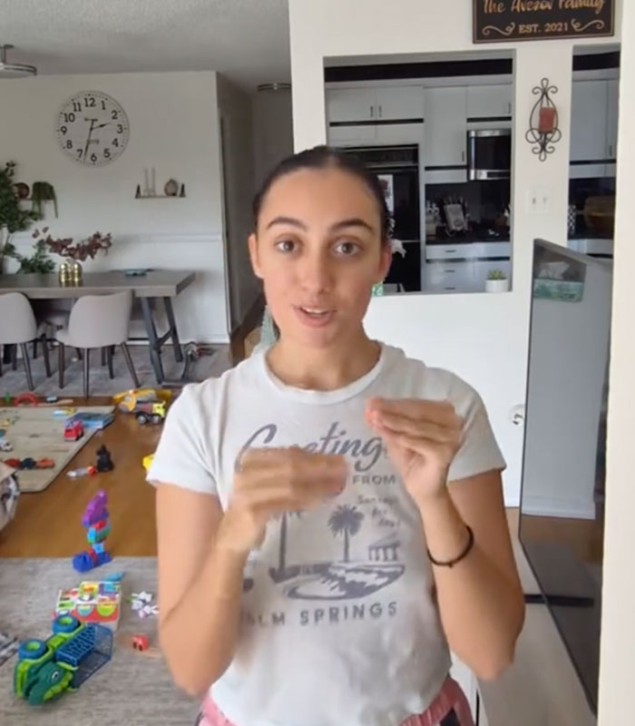 “Get A Grip”: Woman With Autism And ADHD Blasted As “Entitled” After Sharing Why She “Decided Not To Work”
