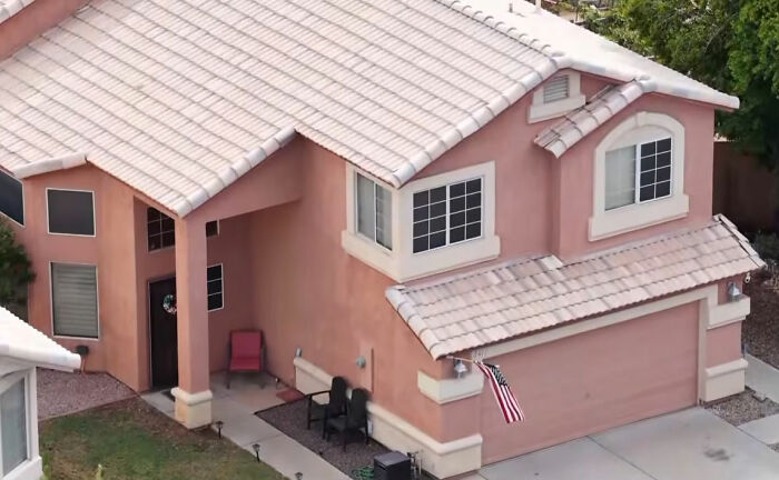People Furious With HOA After They Seized And Sold Man’s $450K Home Because He Owed Less Than $1K People Furious With HOA After They Seized And Sold Man’s $450K Home Because He Owed Less Than $1K
