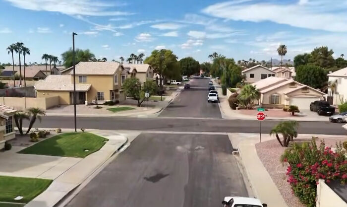 People Furious With HOA After They Seized And Sold Man’s $450K Home Because He Owed Less Than $1K People Furious With HOA After They Seized And Sold Man’s $450K Home Because He Owed Less Than $1K