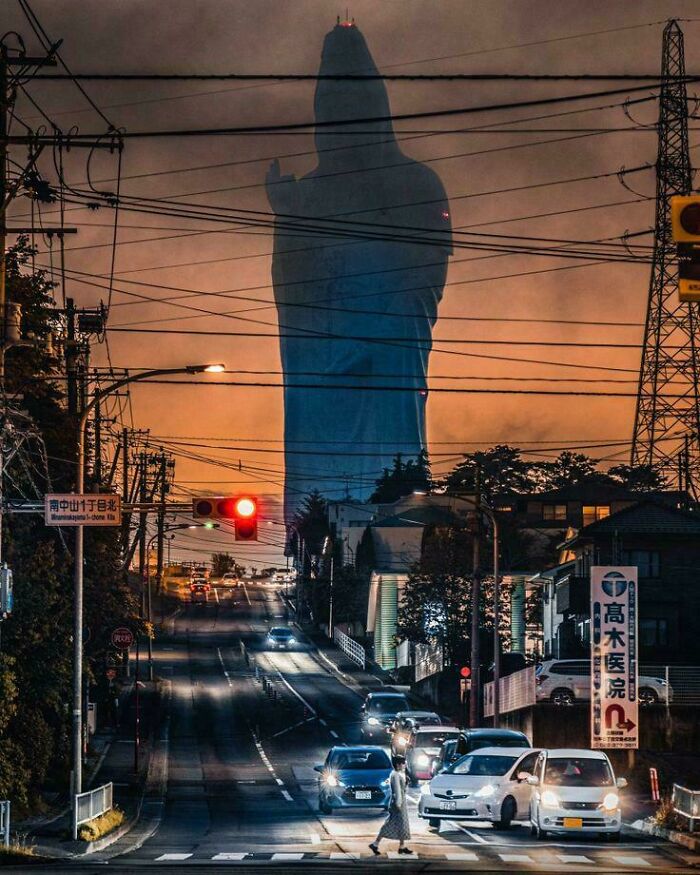 Not Everyone Is Terrified Of Massive Objects, But These 75 Pics Might Have You Thinking Otherwise