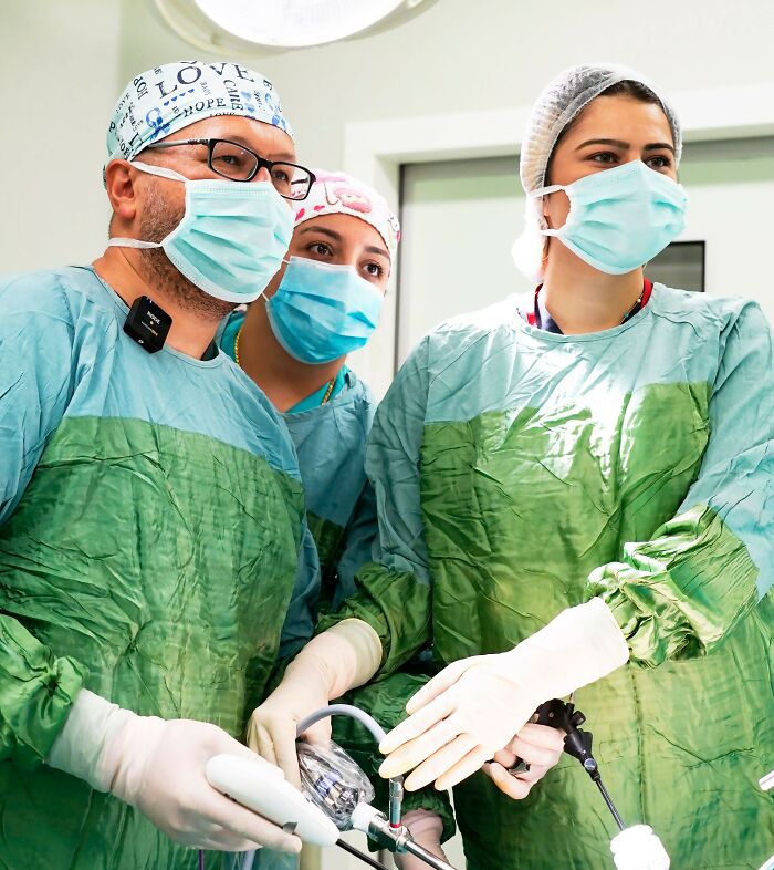 Anesthesiologists Spill The Tea On 75 Of The Most Bizarre Things People Said Under Medication Anesthesiologists Spill The Tea On 75 Of The Most Bizarre Things People Said Under Medication