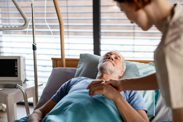 Anesthesiologists Spill The Tea On 75 Of The Most Bizarre Things People Said Under Medication Anesthesiologists Spill The Tea On 75 Of The Most Bizarre Things People Said Under Medication