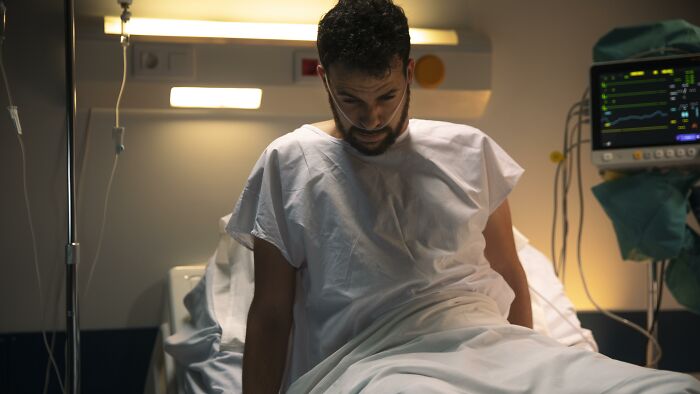 Anesthesiologists Spill The Tea On 75 Of The Most Bizarre Things People Said Under Medication Anesthesiologists Spill The Tea On 75 Of The Most Bizarre Things People Said Under Medication