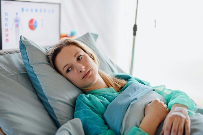 Anesthesiologists Spill The Tea On 75 Of The Most Bizarre Things People Said Under Medication Anesthesiologists Spill The Tea On 75 Of The Most Bizarre Things People Said Under Medication
