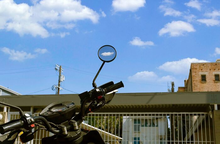 61 Perfectly Timed Street Photos By Jeremy Paige That Might Make You Look Twice 61 Perfectly Timed Street Photos By Jeremy Paige That Might Make You Look Twice