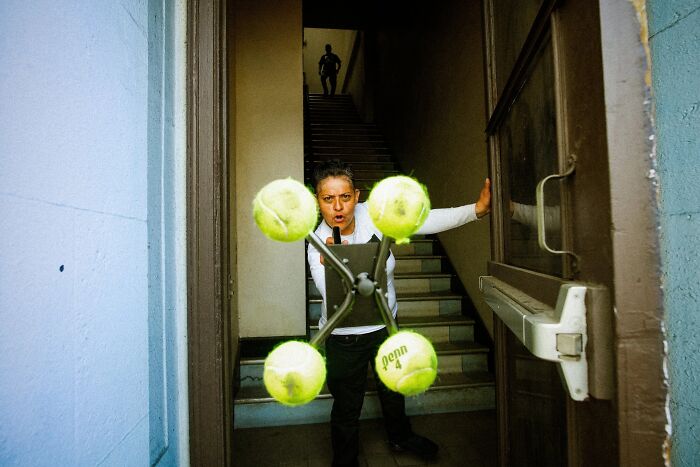 61 Perfectly Timed Street Photos By Jeremy Paige That Might Make You Look Twice 61 Perfectly Timed Street Photos By Jeremy Paige That Might Make You Look Twice