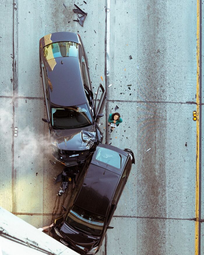 61 Perfectly Timed Street Photos By Jeremy Paige That Might Make You Look Twice 61 Perfectly Timed Street Photos By Jeremy Paige That Might Make You Look Twice