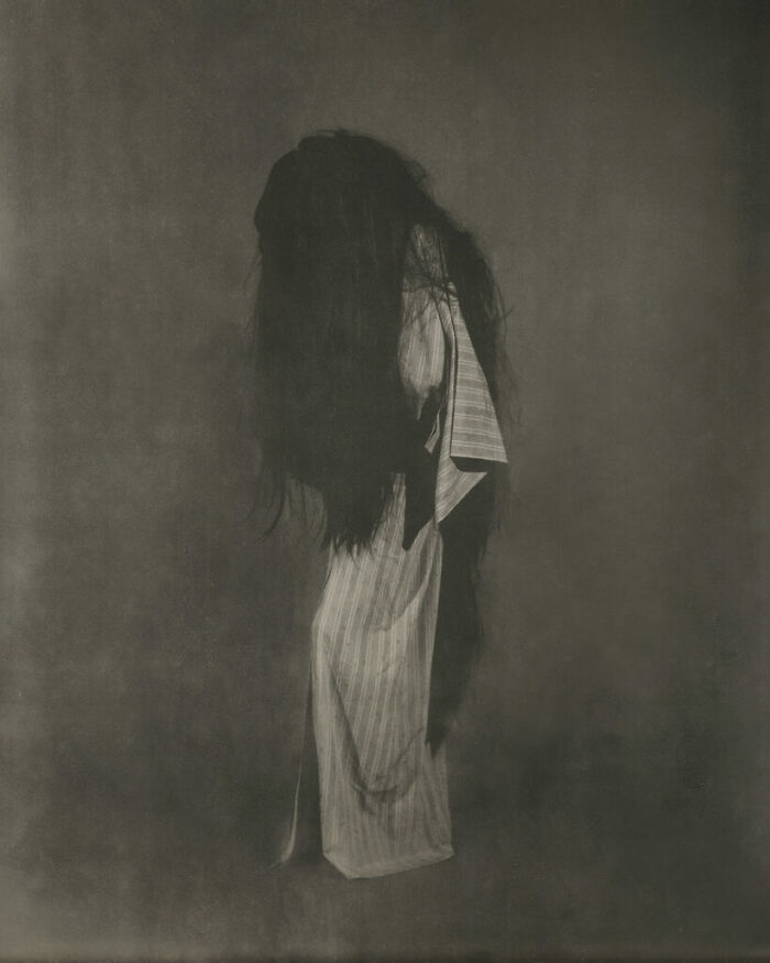 21 Haunting Photos By Yuji Watanabe That Mix Folklore, Fantasy, And The Human Form 21 Haunting Photos By Yuji Watanabe That Mix Folklore, Fantasy, And The Human Form