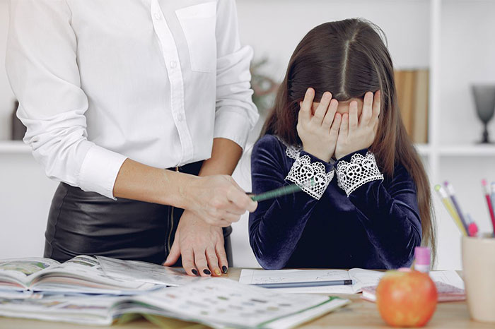 Student Finds A Perfect Way To Drive Her Teacher Crazy After Making Her Life Miserable