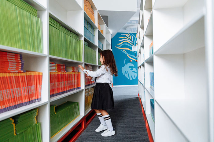 Student Finds A Perfect Way To Drive Her Teacher Crazy After Making Her Life Miserable