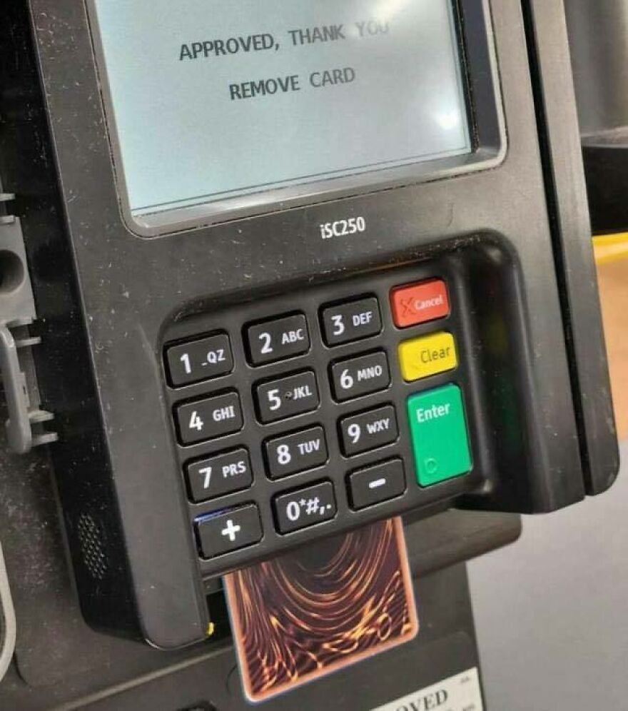69 Chaotic, Uncomfortable, And Disturbing Pics To Make You Doubt Your Own Or Someone Else&rsquo;s Sanity