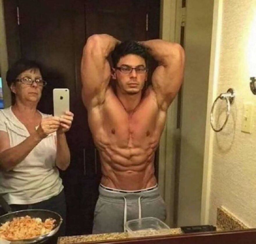 69 Chaotic, Uncomfortable, And Disturbing Pics To Make You Doubt Your Own Or Someone Else&rsquo;s Sanity