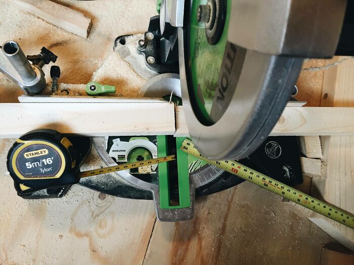 76 DIY Fails From People Whose Confidence Clearly Outpaced Their Skills 76 DIY Fails From People Whose Confidence Clearly Outpaced Their Skills