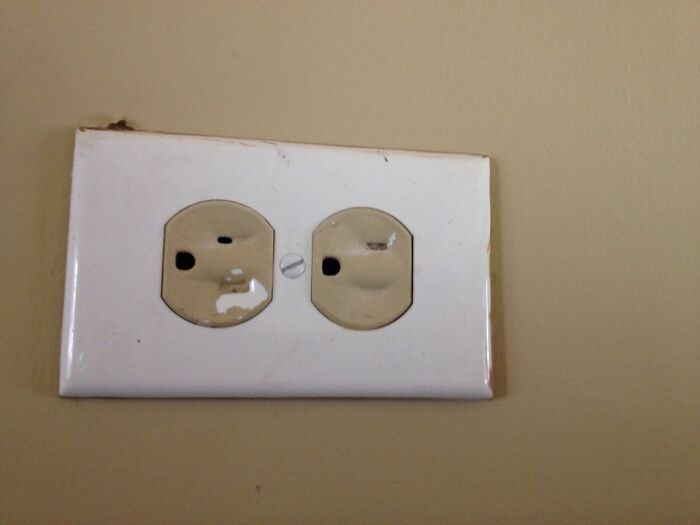 76 DIY Fails From People Whose Confidence Clearly Outpaced Their Skills 76 DIY Fails From People Whose Confidence Clearly Outpaced Their Skills