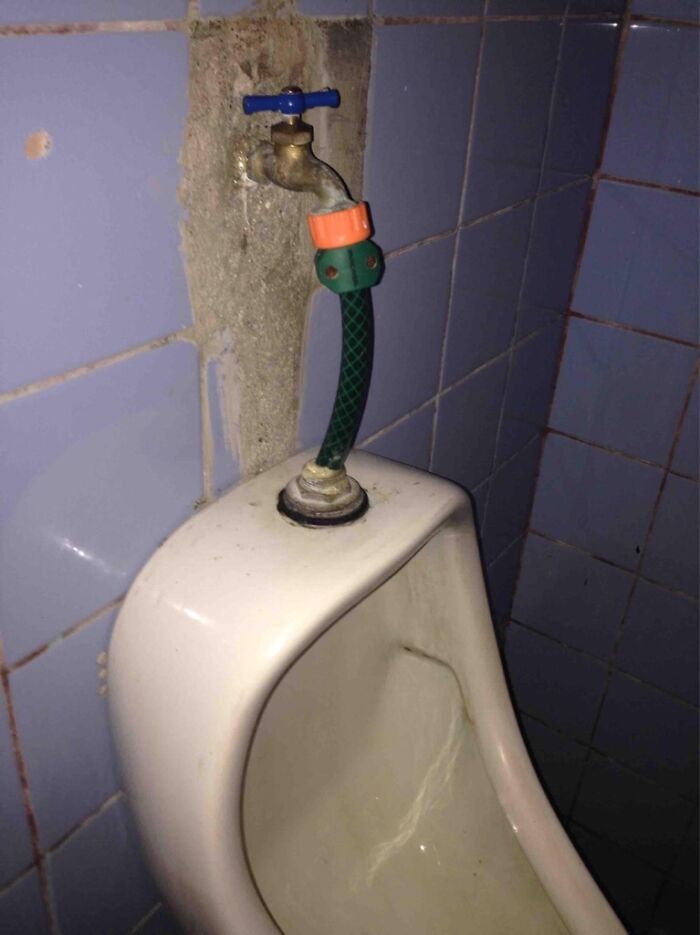 76 DIY Fails From People Whose Confidence Clearly Outpaced Their Skills 76 DIY Fails From People Whose Confidence Clearly Outpaced Their Skills