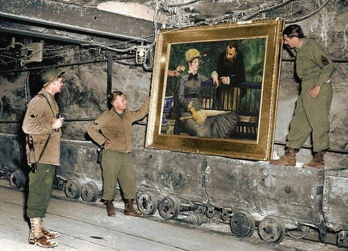 80 Stunning Historical Colorized Photos That Make The Past Days Come To Life 80 Stunning Historical Colorized Photos That Make The Past Days Come To Life
