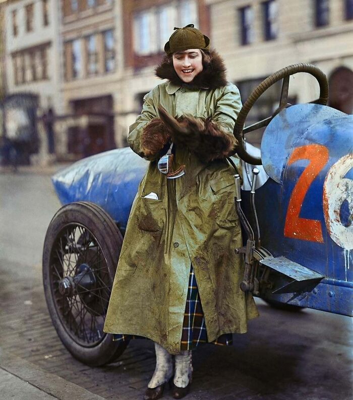 80 Stunning Historical Colorized Photos That Make The Past Days Come To Life 80 Stunning Historical Colorized Photos That Make The Past Days Come To Life