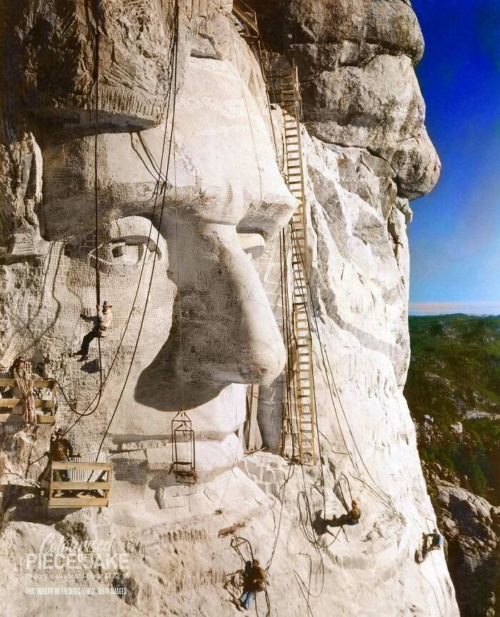 80 Stunning Historical Colorized Photos That Make The Past Days Come To Life 80 Stunning Historical Colorized Photos That Make The Past Days Come To Life