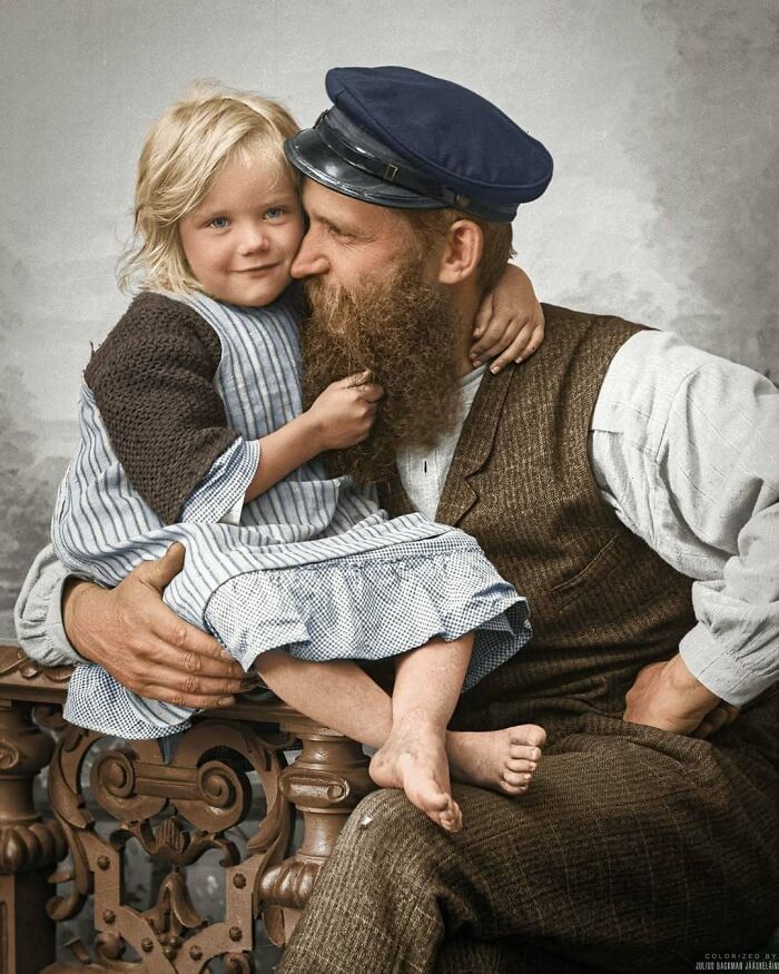80 Stunning Historical Colorized Photos That Make The Past Days Come To Life 80 Stunning Historical Colorized Photos That Make The Past Days Come To Life