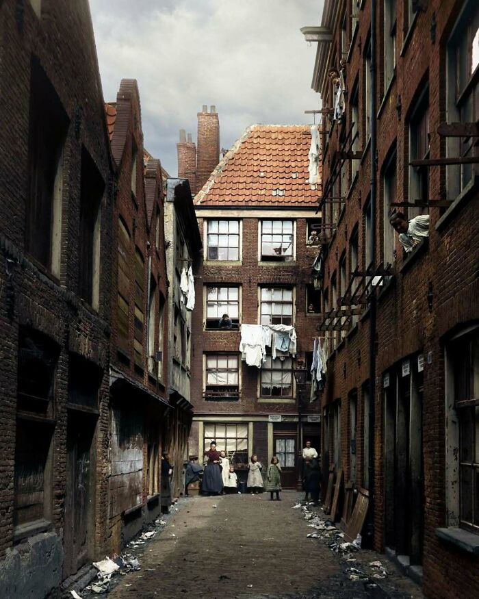 80 Stunning Historical Colorized Photos That Make The Past Days Come To Life 80 Stunning Historical Colorized Photos That Make The Past Days Come To Life