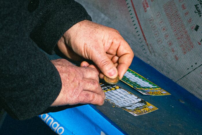 74 Wild Stories Of People Who Found Themselves Richer Than They Ever Dreamed 74 Wild Stories Of People Who Found Themselves Richer Than They Ever Dreamed