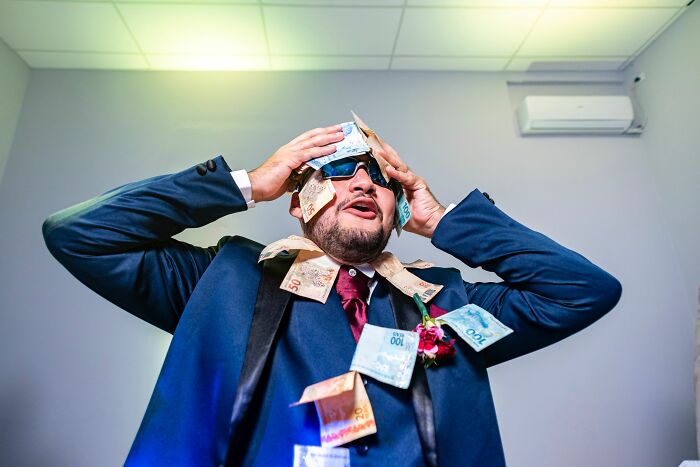 74 Wild Stories Of People Who Found Themselves Richer Than They Ever Dreamed 74 Wild Stories Of People Who Found Themselves Richer Than They Ever Dreamed