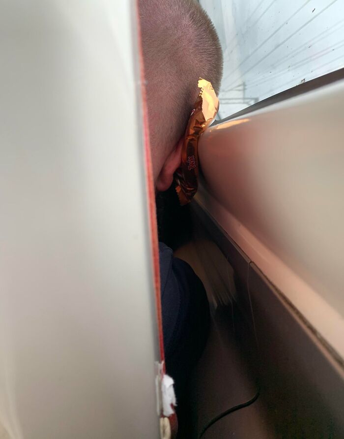 63 Silly British Humor Posts That Have Earned A Strong Nose Exhale And A Wheeze (New Pics) 63 Silly British Humor Posts That Have Earned A Strong Nose Exhale And A Wheeze (New Pics)