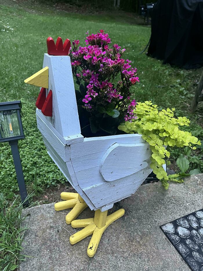 From A Disco Goose To A Frog Bag, These 66 Quirky Projects Are Just What The Doctor Ordered From A Disco Goose To A Frog Bag, These 66 Quirky Projects Are Just What The Doctor Ordered