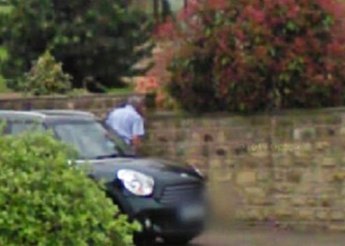 6 Times Google Maps Accidentally Exposed People’s Secrets, From A Cheating Wife To A Very Unfortunate Backyard Moment