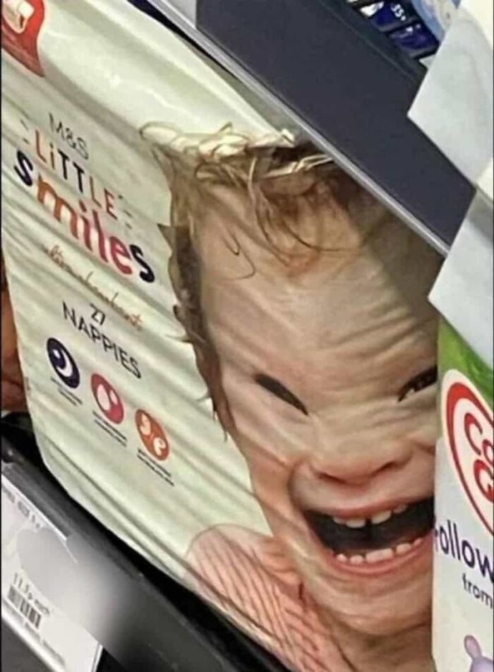 89 Pics That Might Make You Stop Scrolling Just To Figure Out What&rsquo;s Going On