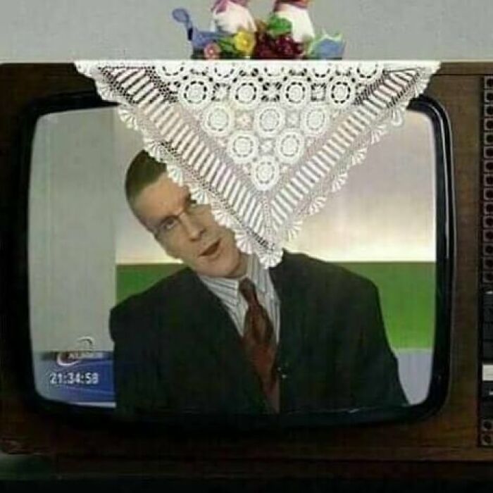 89 Pics That Might Make You Stop Scrolling Just To Figure Out What&rsquo;s Going On