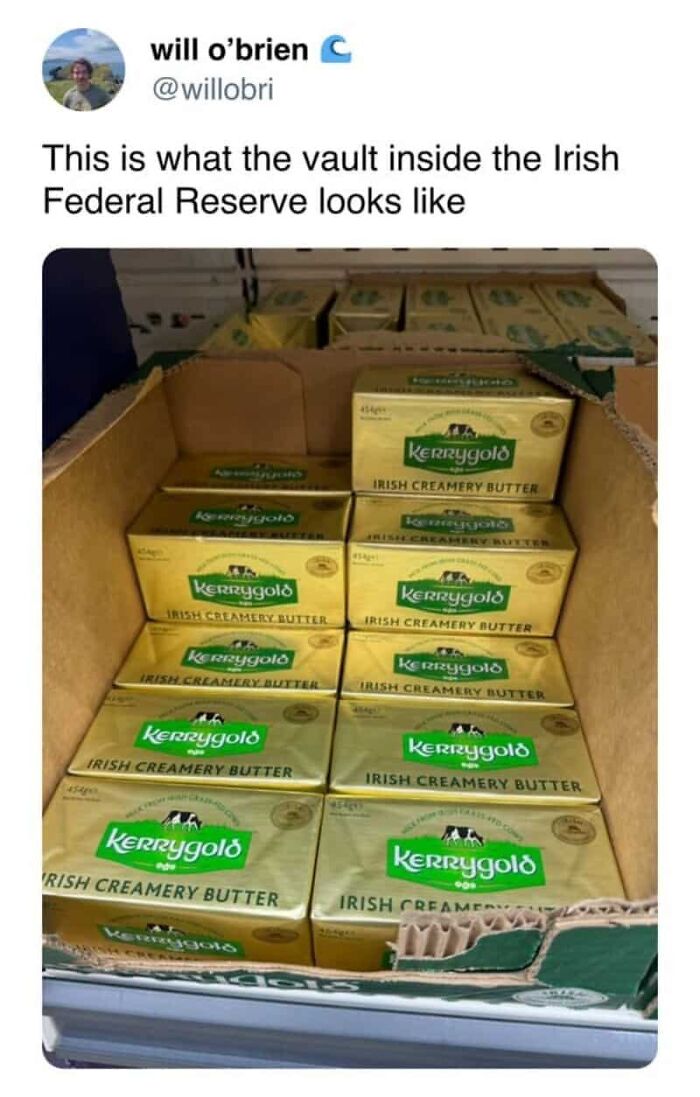89 Pics That Might Make You Stop Scrolling Just To Figure Out What&rsquo;s Going On