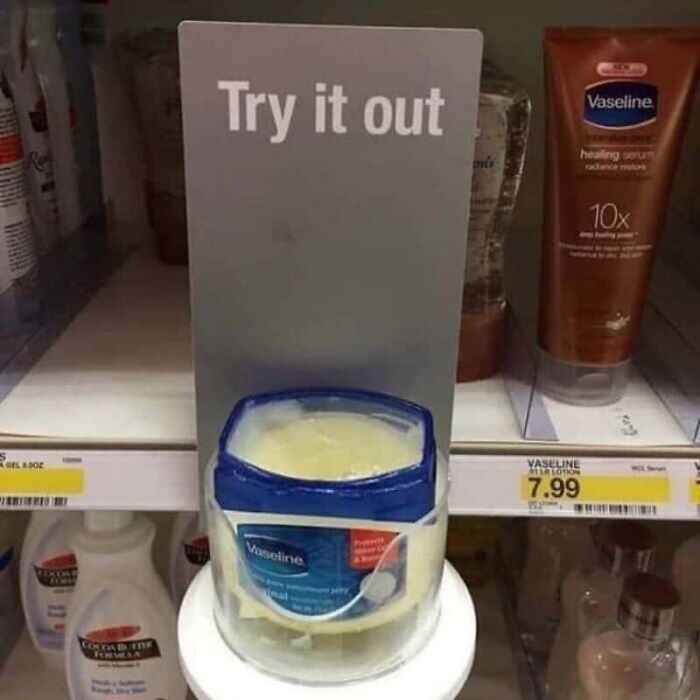 89 Pics That Might Make You Stop Scrolling Just To Figure Out What&rsquo;s Going On